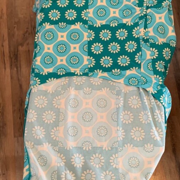 AnyBuddy Lush Jersey Pet Shirt rainforest tile patterns XL NEW SO CUTE - Picture 2 of 2